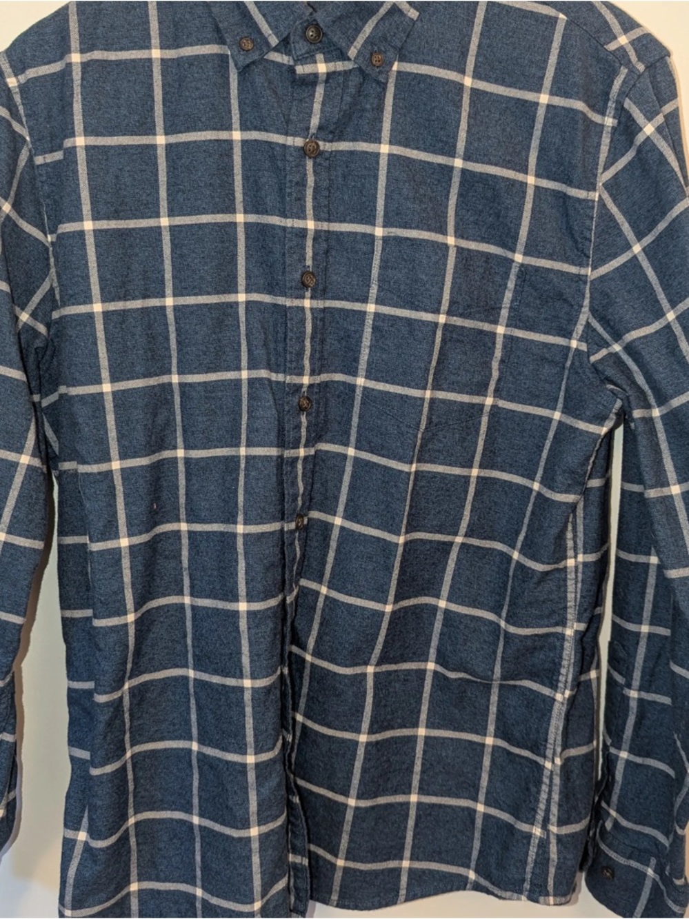 Banana Republic Blue and White Plaid Ultra-Soft Flannel Shirt Untucked Slim Fit